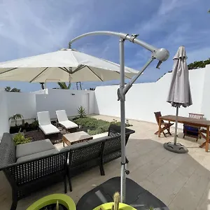 Casahost Townhouse Lise Ferienhaus Puerto del Carmen (Lanzarote)